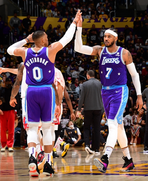 lol新手礼包-关于关键时刻阿斯顿维拉备战欧超杯，手感冰凉细节曝光，管理层满意，球探报告显示潜力的信息