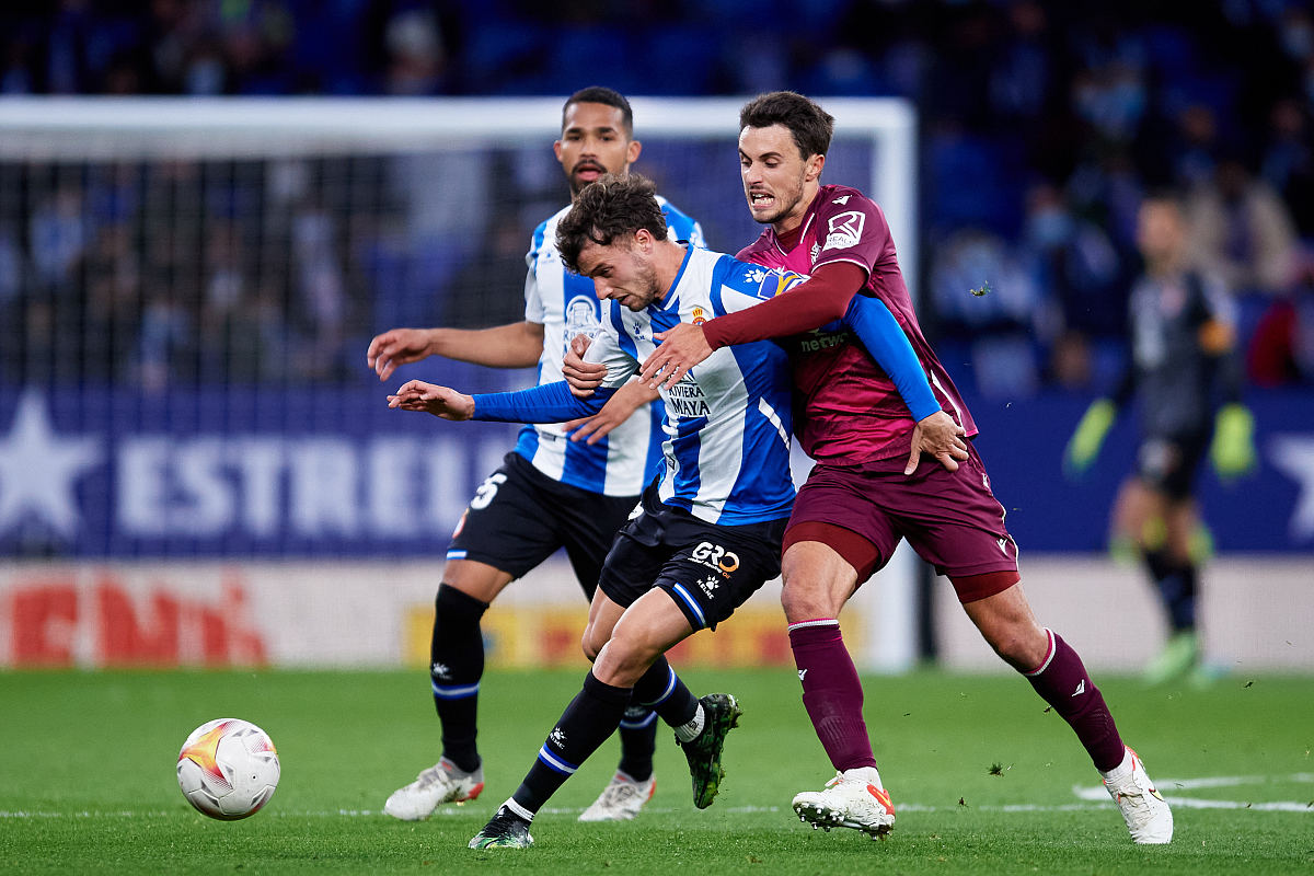 攻略-转会期体能课后，罗马绝杀压哨备战荷甲，管理层满意，细节决定成败的简单介绍